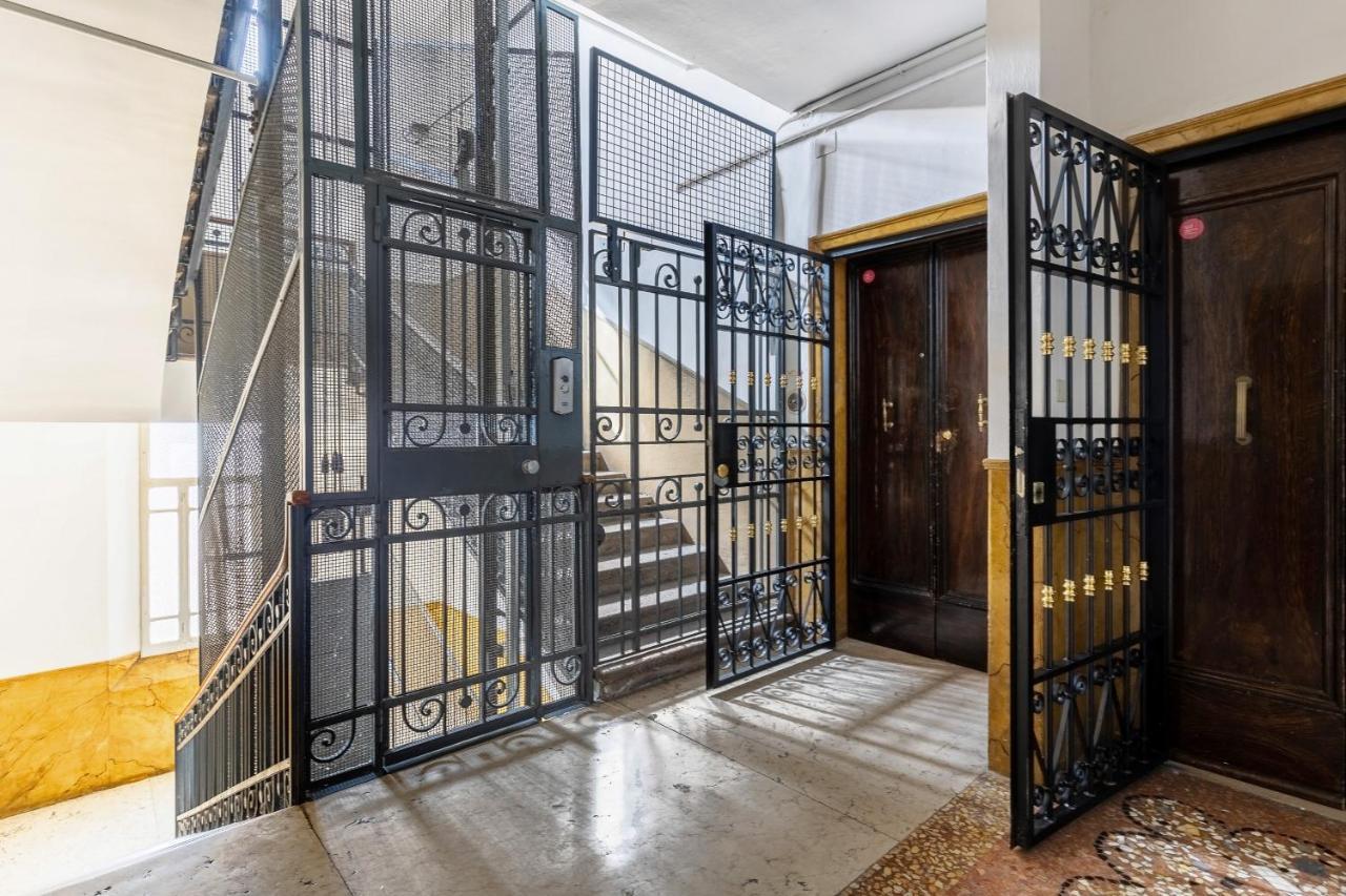 Irnerio Apartments By Wonderful Italy ボローニャ エクステリア 写真